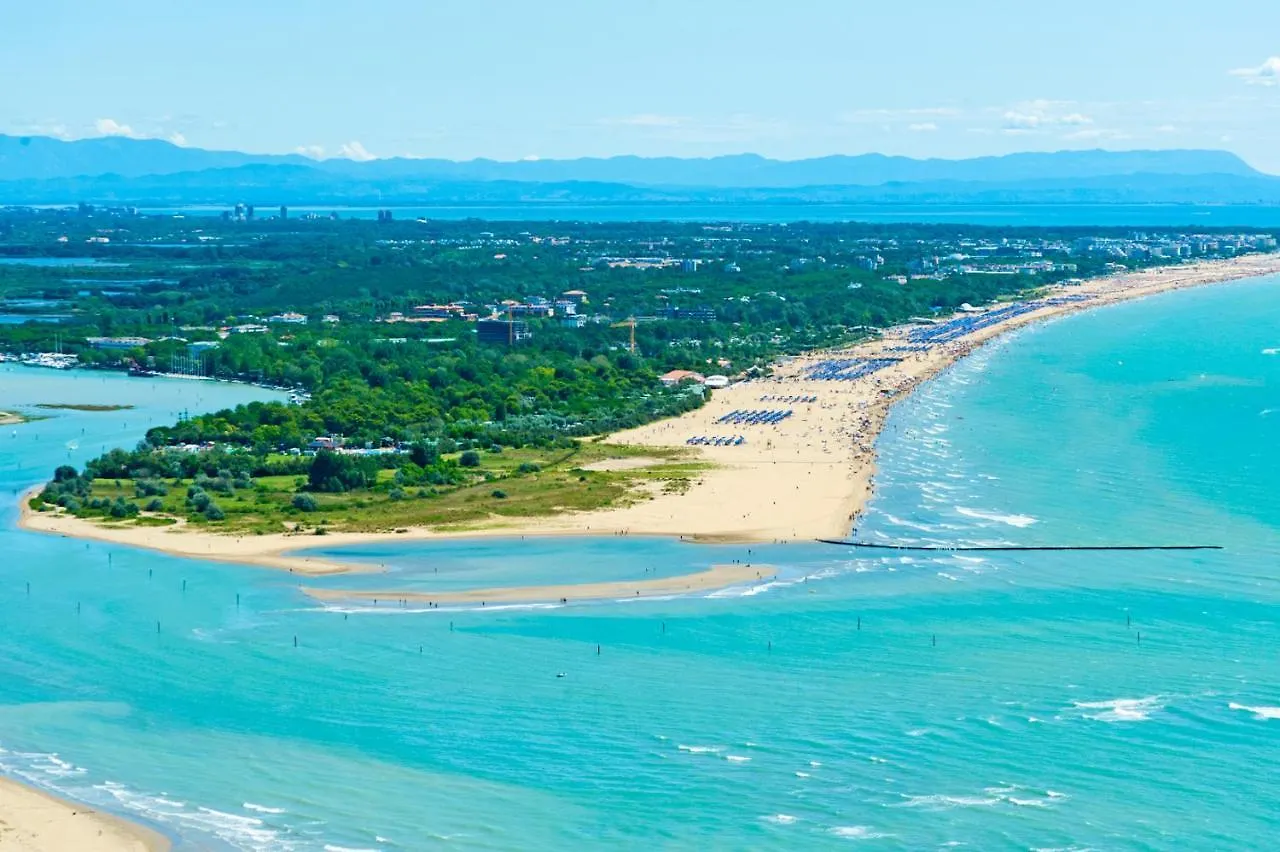 Appartamenti Tintoretto Bibione Lägenhet