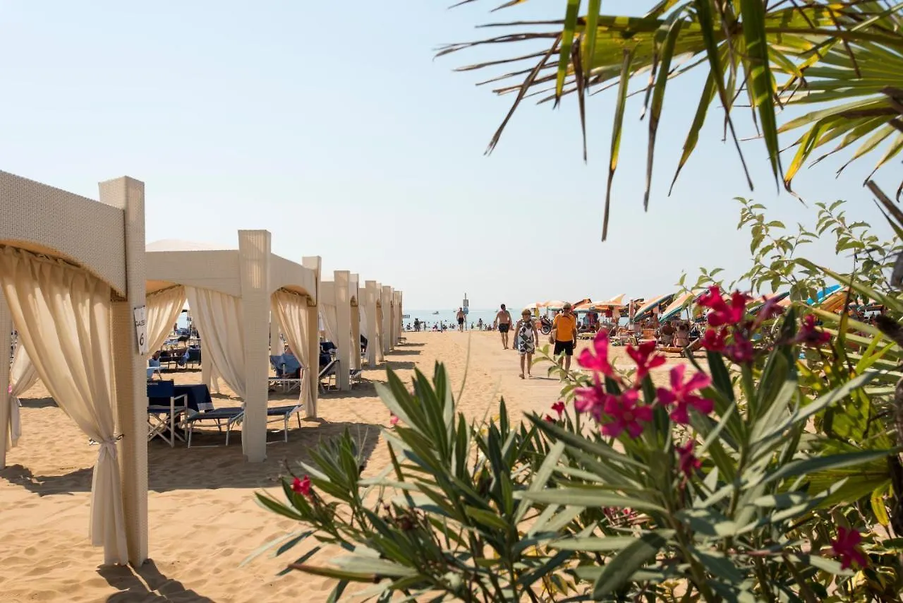 Appartamenti Tintoretto Bibione 0*,  Italien